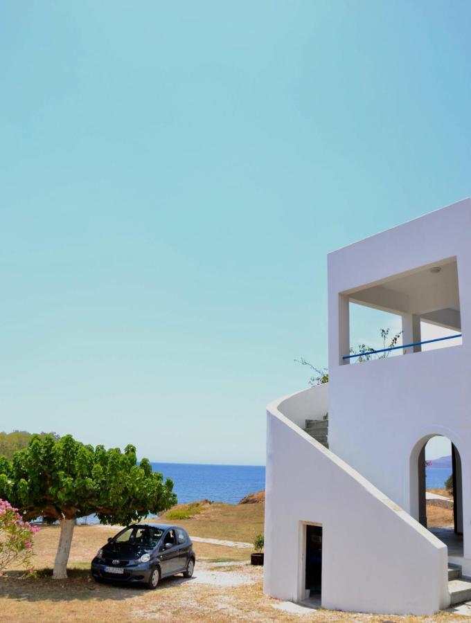 Beach House Set In A Beautiful Bay Karystos  Exteriér fotografie