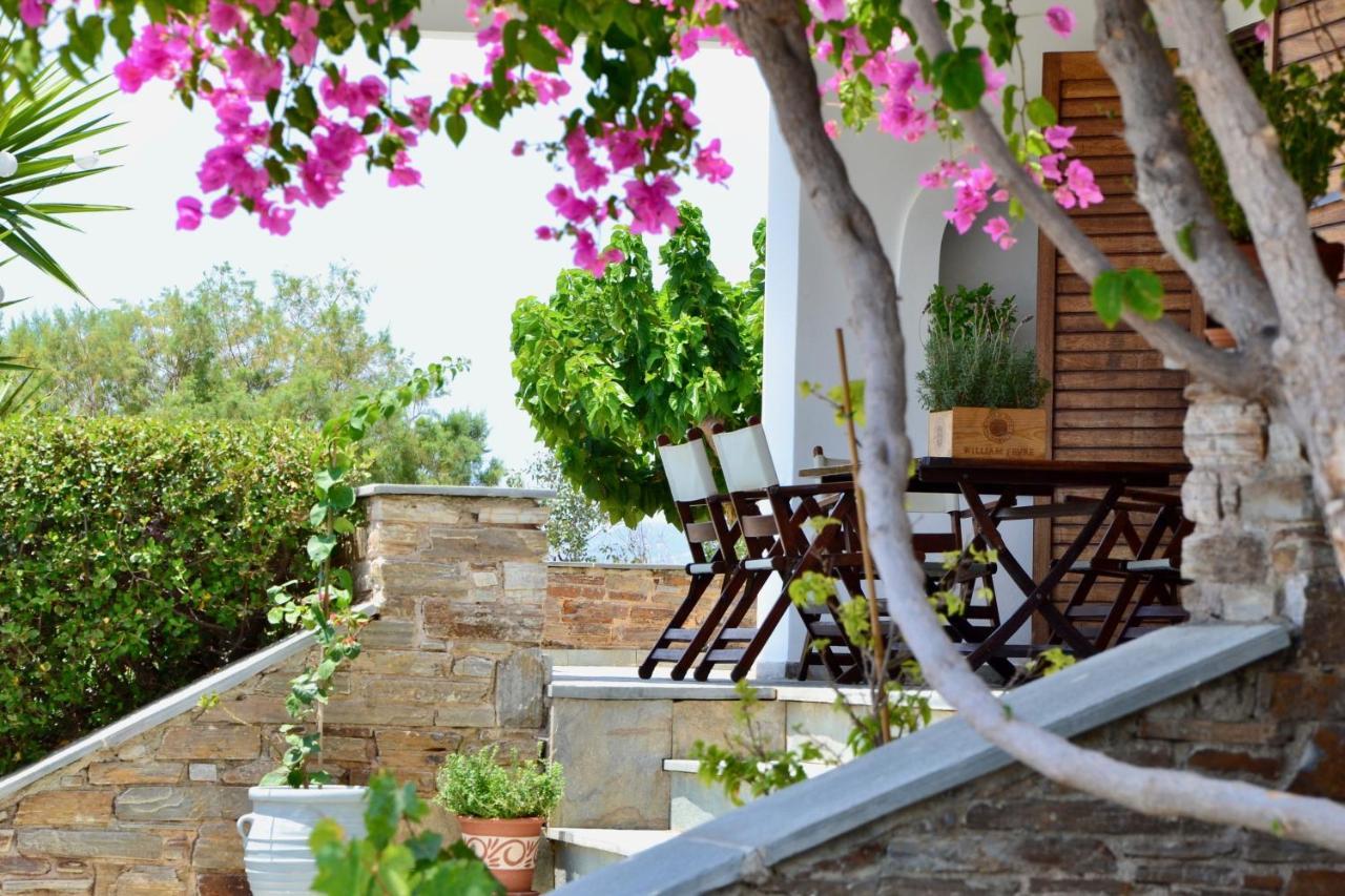 Beach House Set In A Beautiful Bay Karystos  Exteriér fotografie