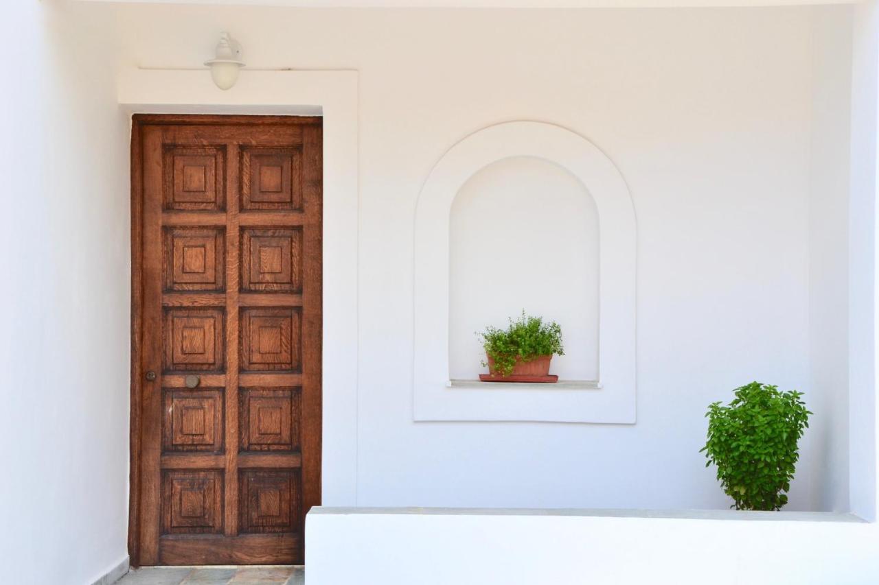 Beach House Set In A Beautiful Bay Karystos  Exteriér fotografie