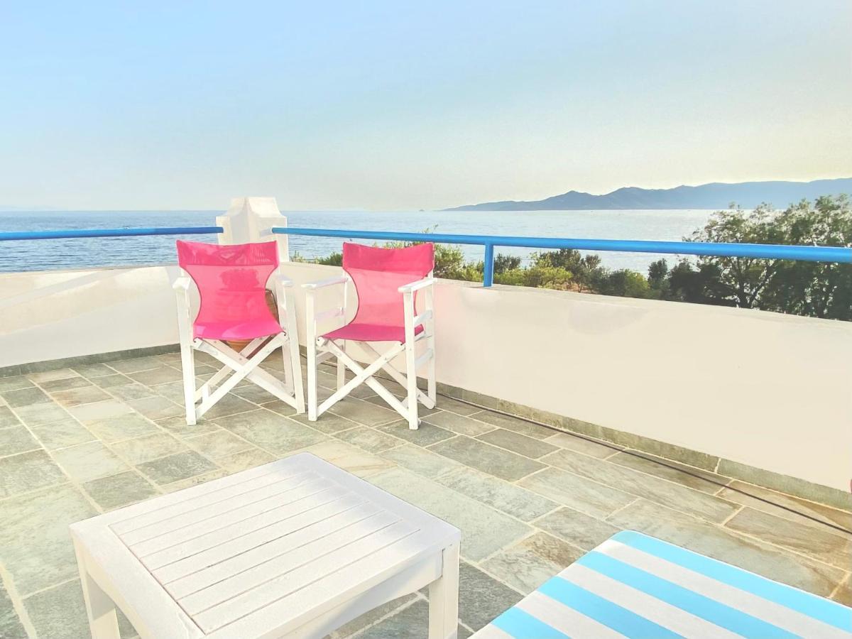 Beach House Set In A Beautiful Bay Karystos  Exteriér fotografie